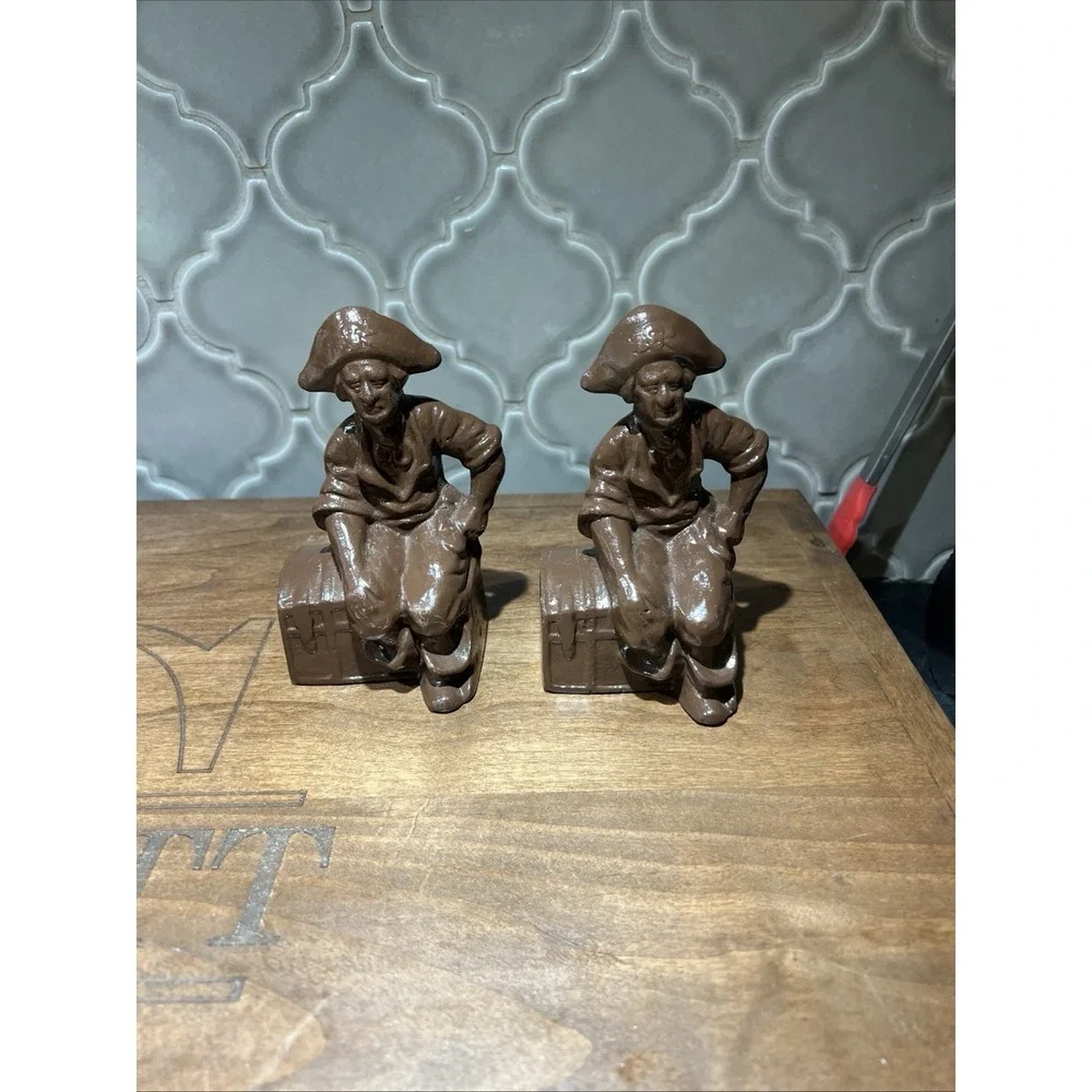 pair antique pirate Book Ends Appears To‎ Be Bronze Or Cast Iron Possibly Hubley
